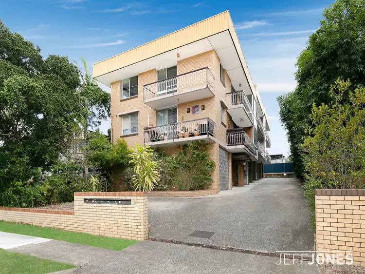 Main view of Homely unit listing, 4/99 Earl Street, Greenslopes QLD 4120