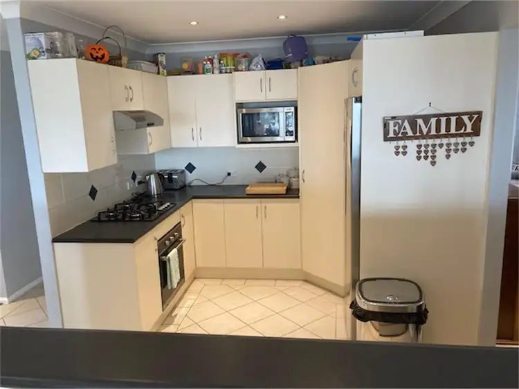 Fifth view of Homely house listing, 7 Quinton Close, Rutherford NSW 2320