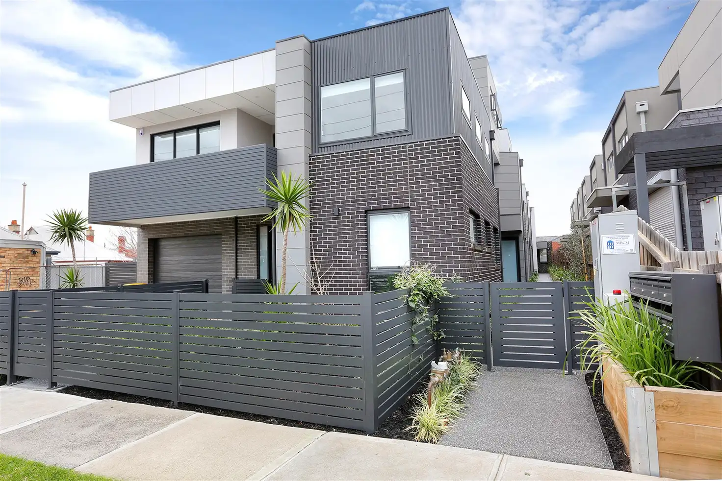 Main view of Homely townhouse listing, 3/1 Queen Street, Essendon VIC 3040