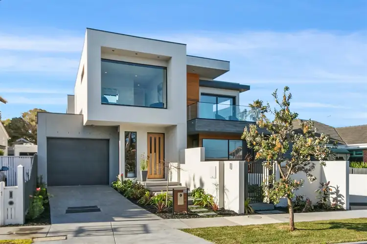 3A Surf Street, Parkdale VIC 3195