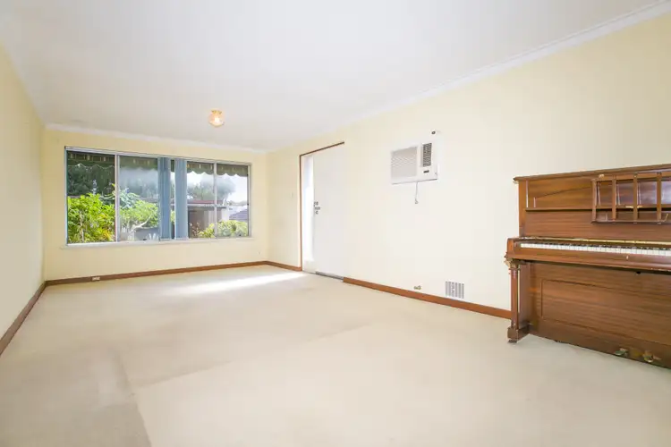 Fifth view of Homely semi-detached listing, 12B WANNDINA AVENUE, Dianella WA 6059