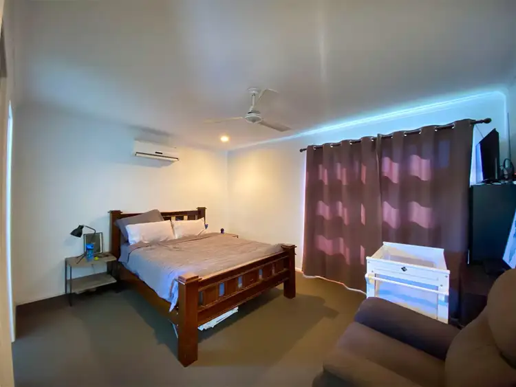 Sixth view of Homely house listing, 2 Lancaster Way, Ooralea QLD 4740