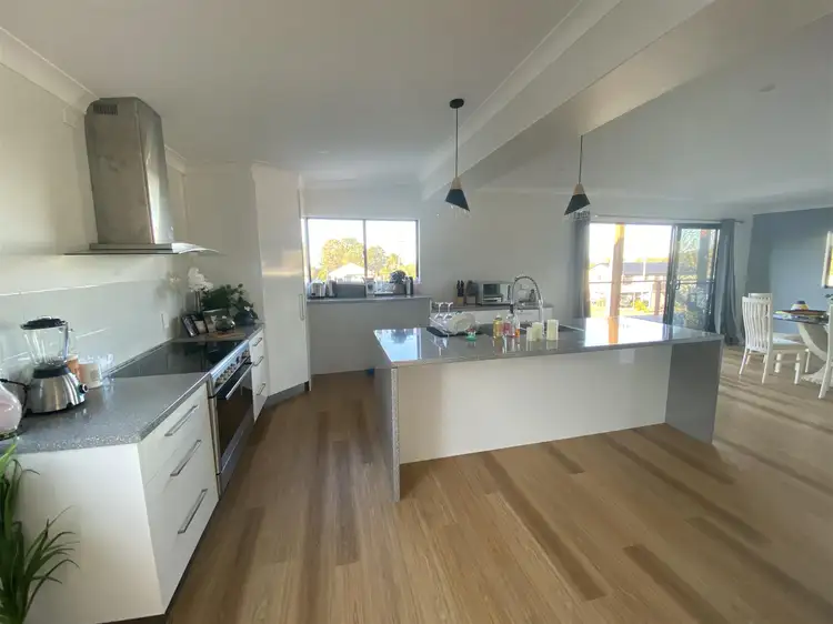 51 Curlew Terrace, River Heads QLD 4655