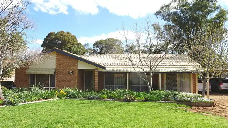 30 St. Georges Terrace, Dubbo NSW 2830