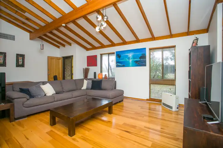 Fifth view of Homely house listing, 10 RAASAY PLACE, Warwick WA 6024
