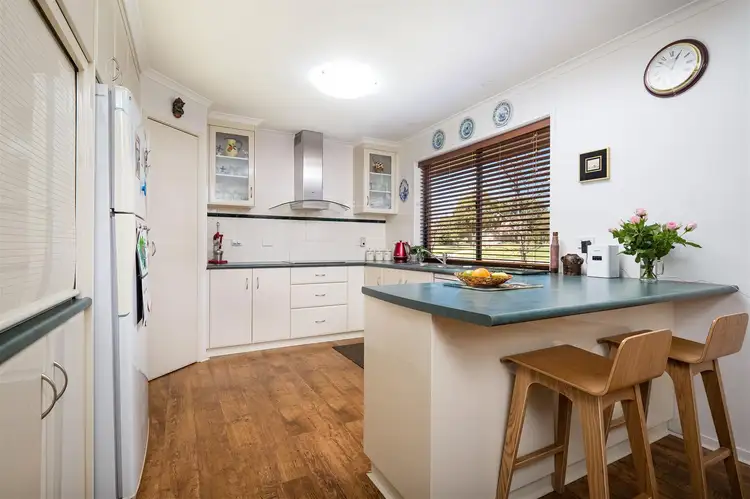 Fourth view of Homely house listing, 11 Howqua Circuit, Wodonga VIC 3690