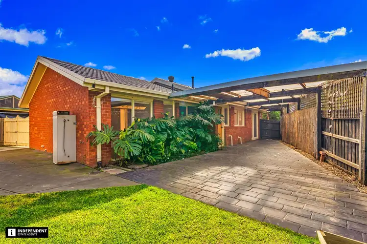 Second view of Homely house listing, 40 Gipps Crescent, Cranbourne North VIC 3977