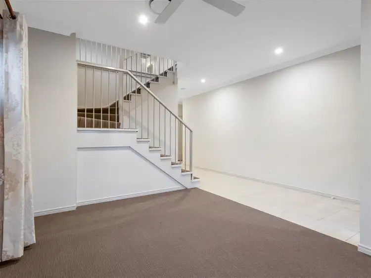 Fifth view of Homely house listing, 11 Jim Place, Mount Warren Park QLD 4207