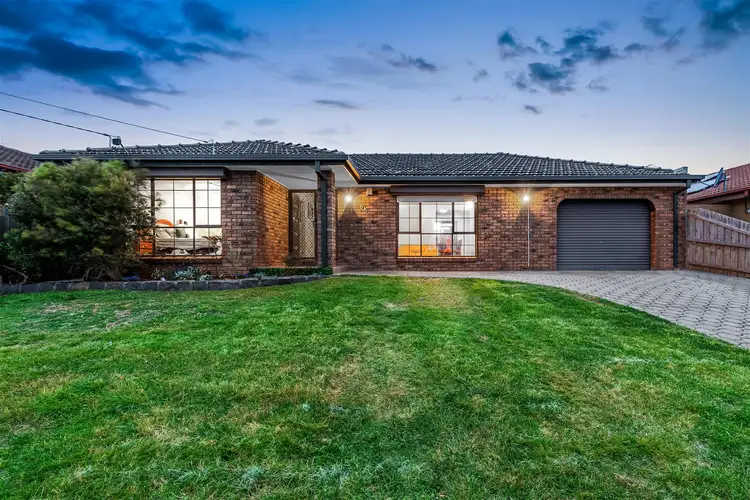 65 Kinterbury Drive, Kings Park VIC 3021