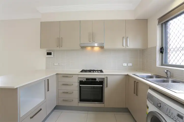 13/45 Forest Road, Hurstville NSW 2220