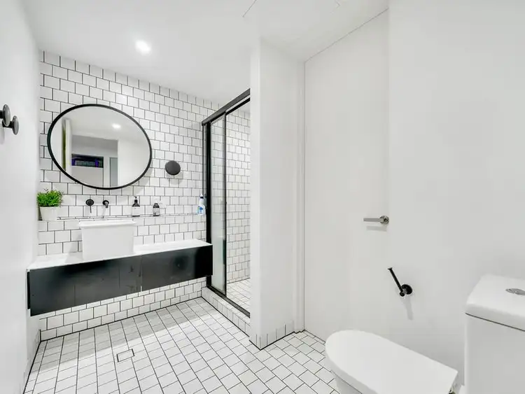 Fourth view of Homely apartment listing, 102/2 Morton Avenue, Carnegie VIC 3163