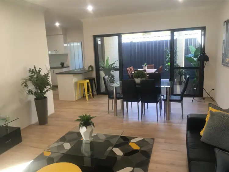 8A Panache Gardens, Joondalup WA 6027
