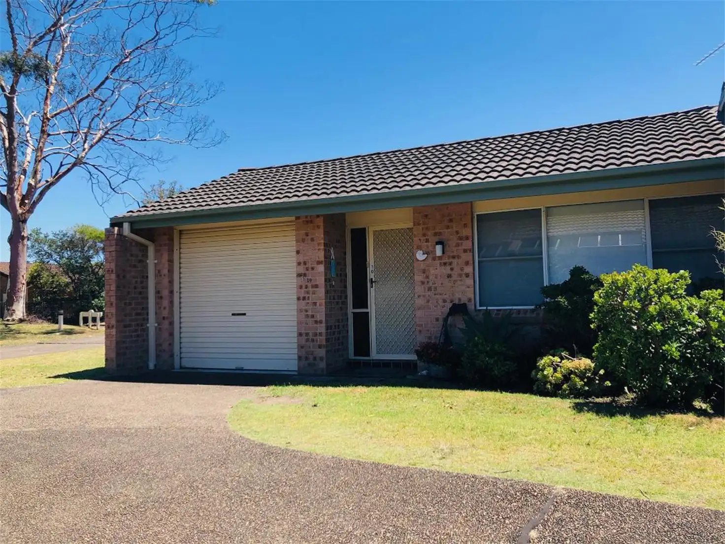 Main view of Homely unit listing, 10/9 Mountain View Place, Shoalhaven Heads NSW 2535
