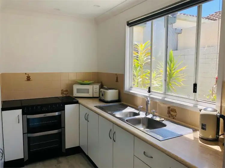 Sixth view of Homely unit listing, 10/9 Mountain View Place, Shoalhaven Heads NSW 2535