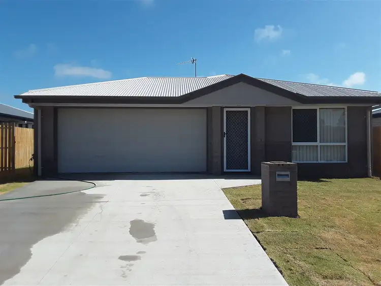 16 Sailaway Circuit, Eli Waters QLD 4655