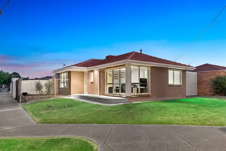 26 Braeswood Road, Kings Park VIC 3021