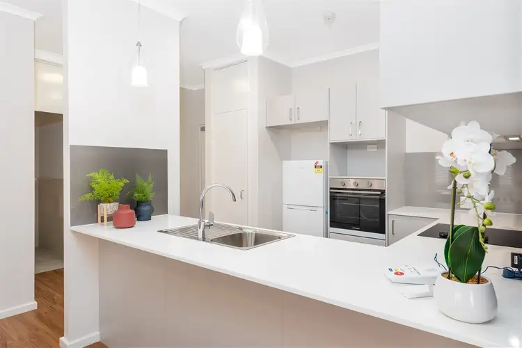 61/37 Britannia Road