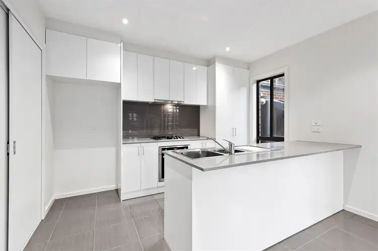 Fourth view of Homely house listing, 10 Mountbatten Way, Sydenham VIC 3037