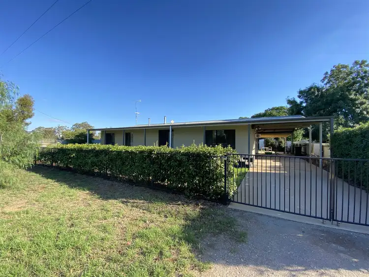 38 Yapunyah Street, Barellan NSW 2665