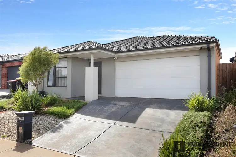 26 Toolern Waters Drive, Weir Views VIC 3338