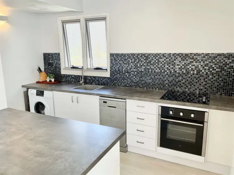Seventh view of Homely unit listing, 7a/34 Hanlan Street, Surfers Paradise QLD 4217