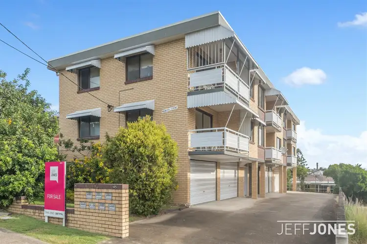 2/45 Amelia Street, Coorparoo QLD 4151