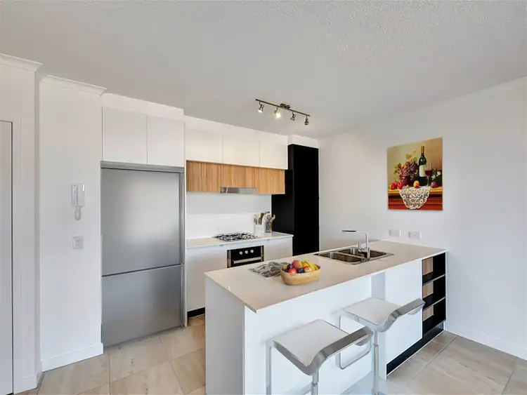 Fifth view of Homely apartment listing, 406/283 Logan Road, Greenslopes QLD 4120