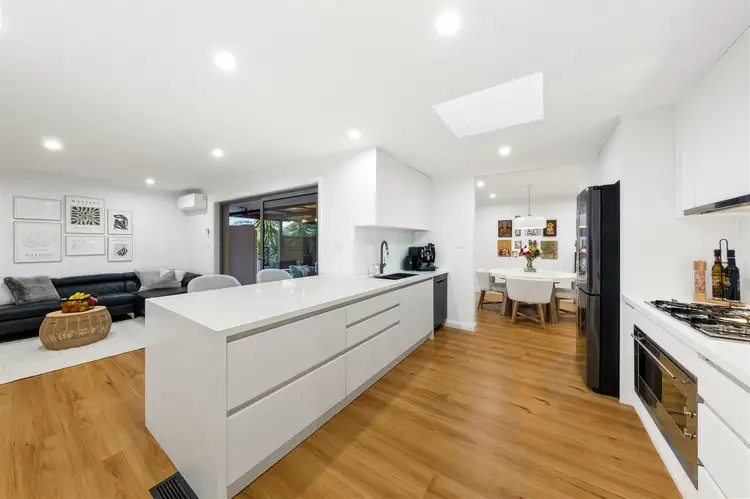 Sixth view of Homely house listing, 6 Wellington Court, Deer Park VIC 3023