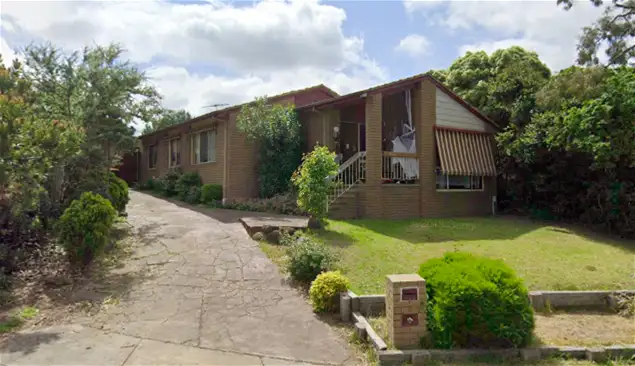 Second view of Homely house listing, 9 Carisbrook Court, Langwarrin VIC 3910