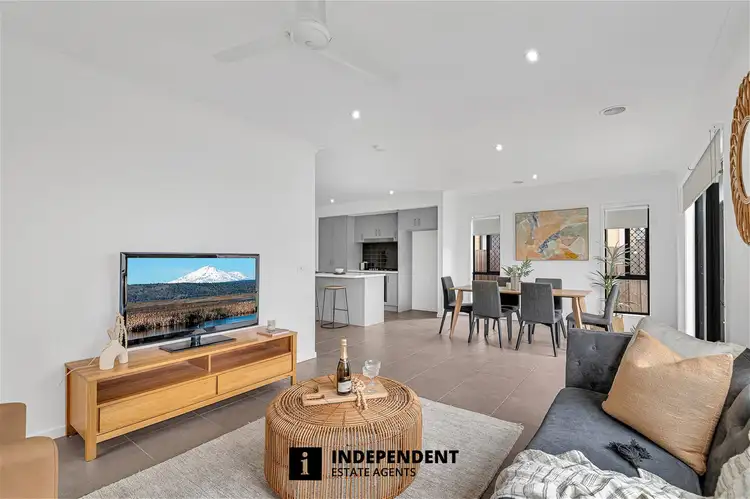 Fifth view of Homely house listing, 10 Merlot Way, Clyde North VIC 3978
