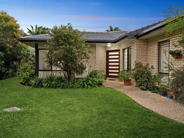 1 Roundelay Court, Eatons Hill QLD 4037