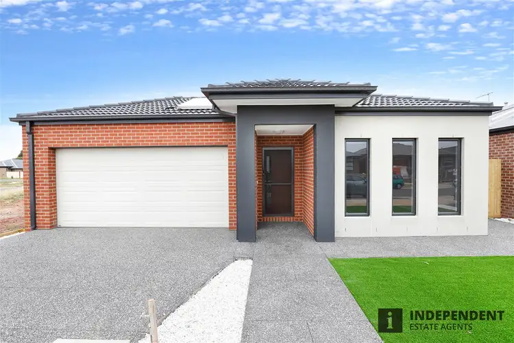 16 Valerian street, Melton South VIC 3338