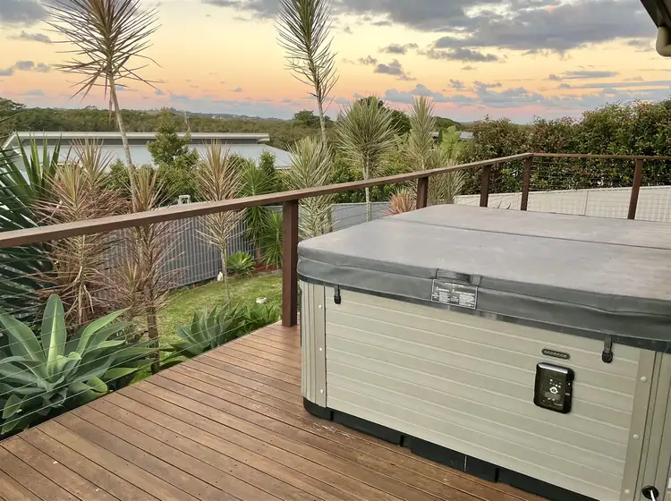 60 Unara Parkway, Cumbalum NSW 2478