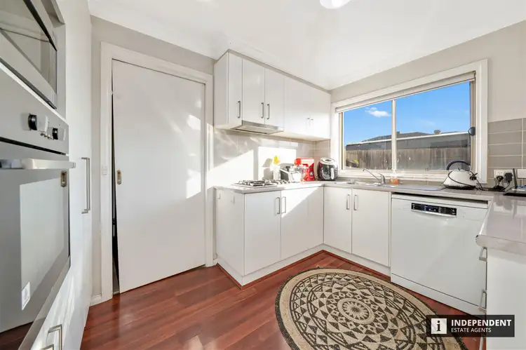 Fourth view of Homely unit listing, 8/284 Pound Road, Hampton Park VIC 3976