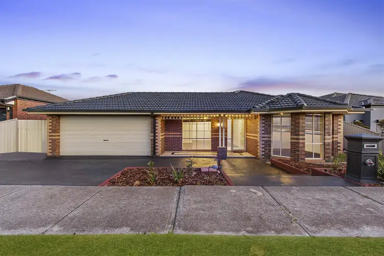 Main view of Homely house listing, 5 Cuthbert Drive, Hillside VIC 3037