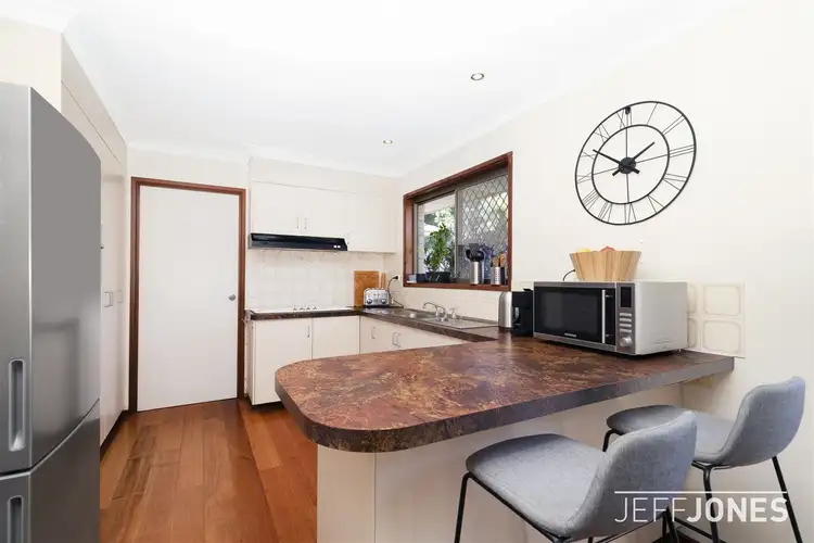 Fifth view of Homely house listing, 32 Bedivere Street, Carindale QLD 4152