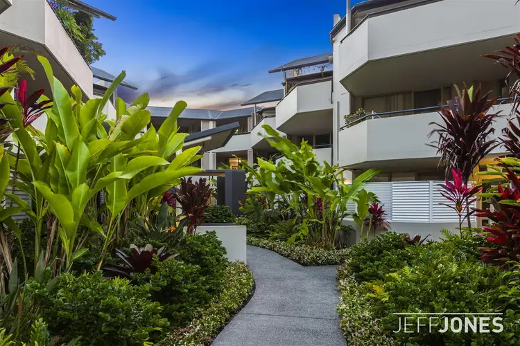 9/32 Newstead Terrace, Newstead QLD 4006