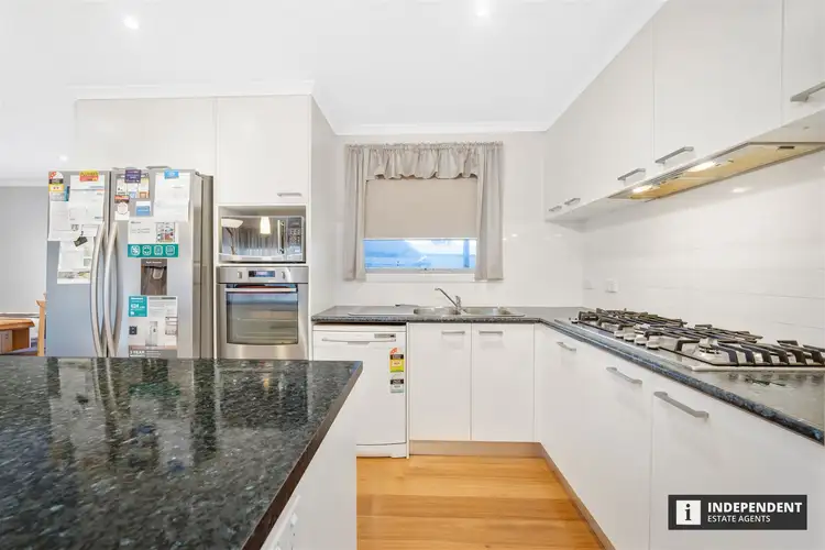 Fourth view of Homely house listing, 5 Susan Court, Cranbourne VIC 3977