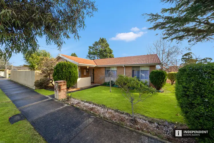 48 Valepark Cres