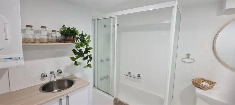 Fourth view of Homely unit listing, 15a Palmerston Tower, Southport QLD 4215