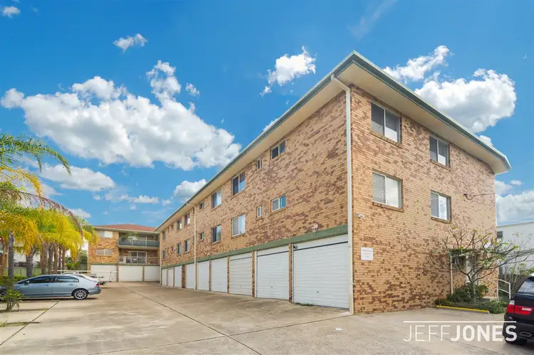Main view of Homely unit listing, 11/134 Pembroke Road, Coorparoo QLD 4151