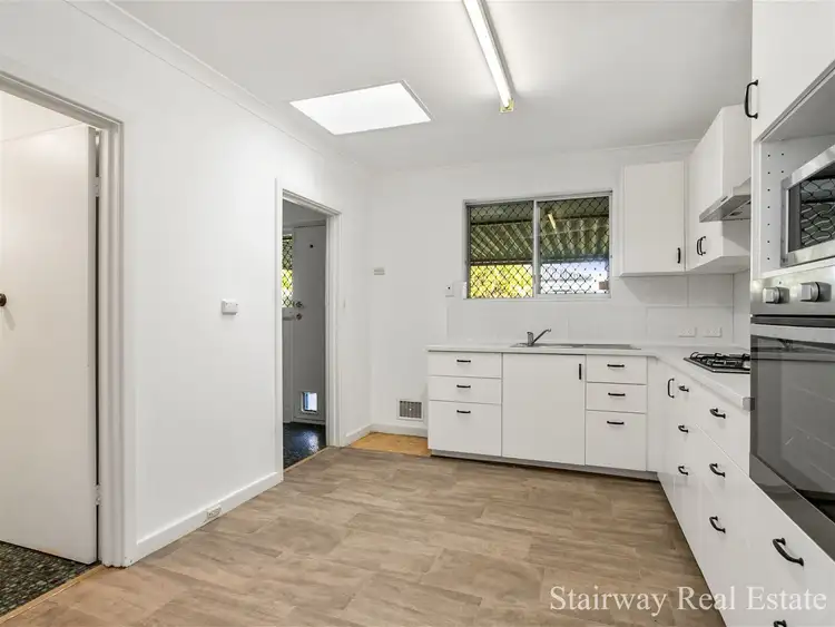 Fifth view of Homely semi-detached listing, 25 Gemini Way, Carlisle WA 6101