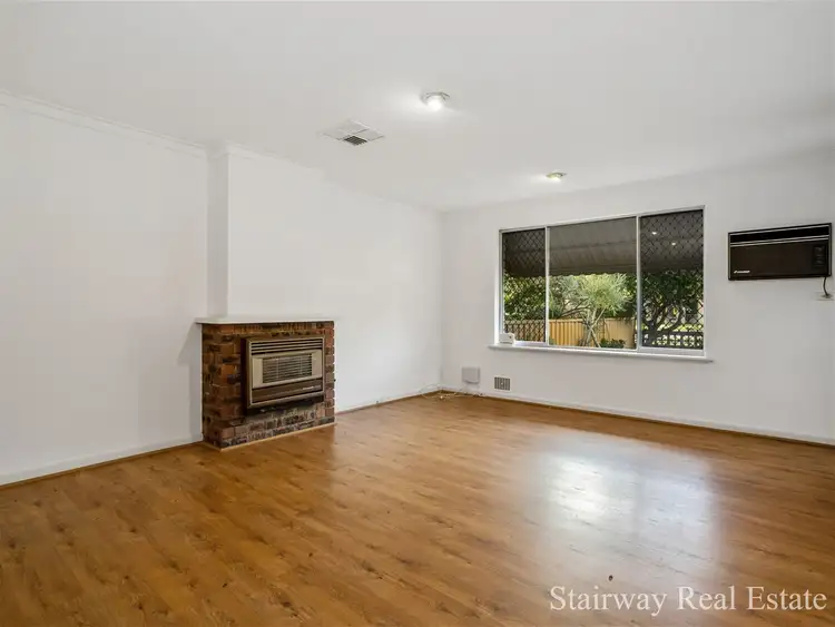 Sixth view of Homely semi-detached listing, 25 Gemini Way, Carlisle WA 6101