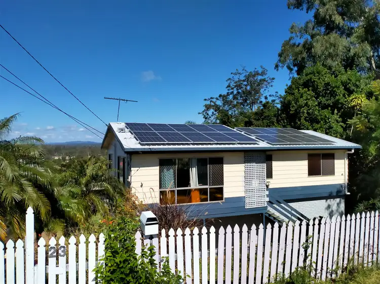 23 Queens Road, Kingston QLD 4114