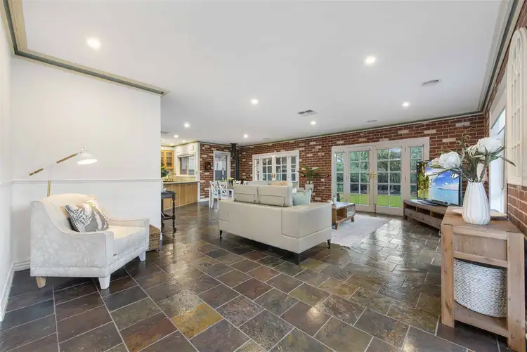 Sixth view of Homely house listing, 2 Pulsar Court, Kealba VIC 3021
