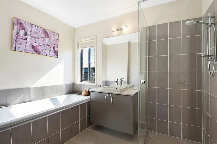 Third view of Homely house listing, 46 Little Mountain drive, Little Mountain QLD 4551