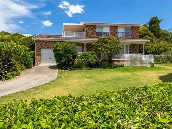 11 Jennifer Place, Moruya Heads NSW 2537