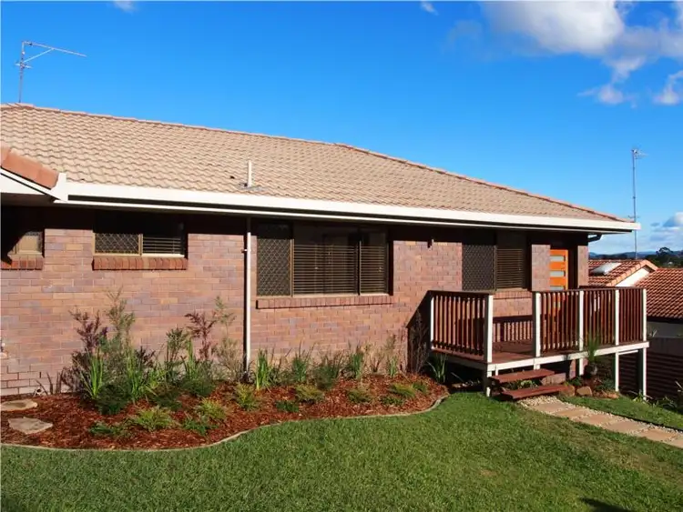 Second view of Homely semi-detached listing, 1/8 Mariners Crescent, Banora Point NSW 2486