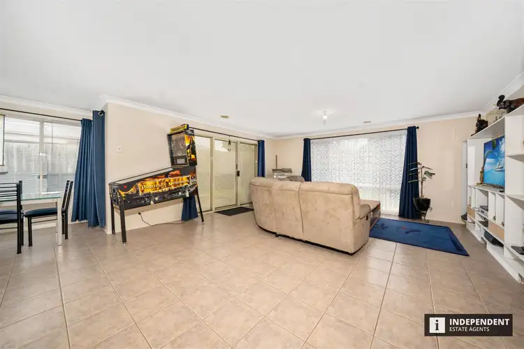 Fourth view of Homely house listing, 8 Evergreen Court, Cranbourne North VIC 3977