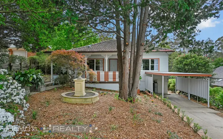 4 Paterson Rd, Springwood NSW 2777
